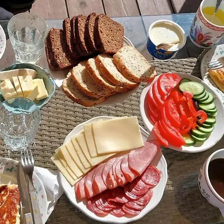 Luksusowy namiot Jaagu Metsatelk Neljale *